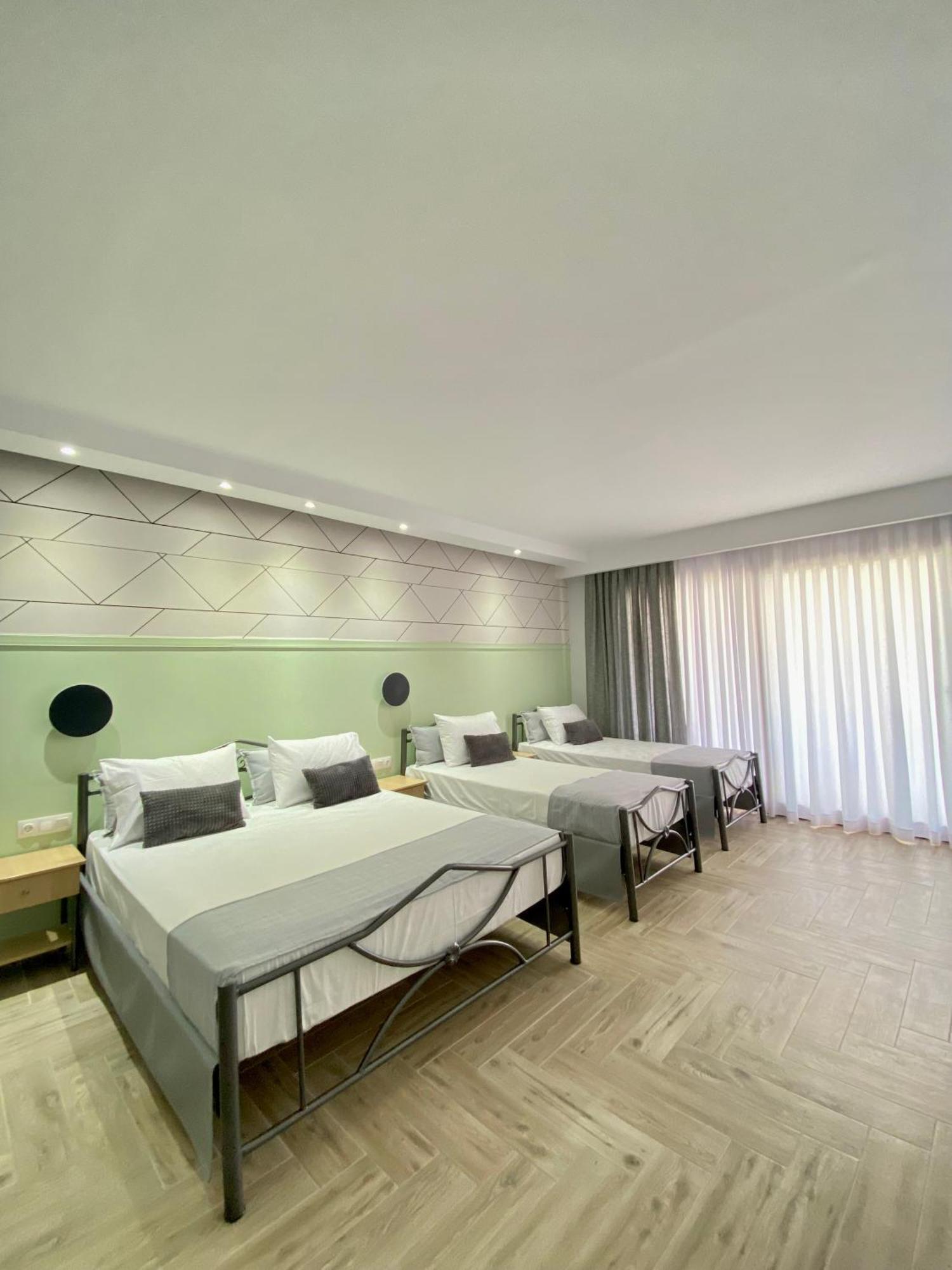 Thea Apartments Skála Marión Esterno foto